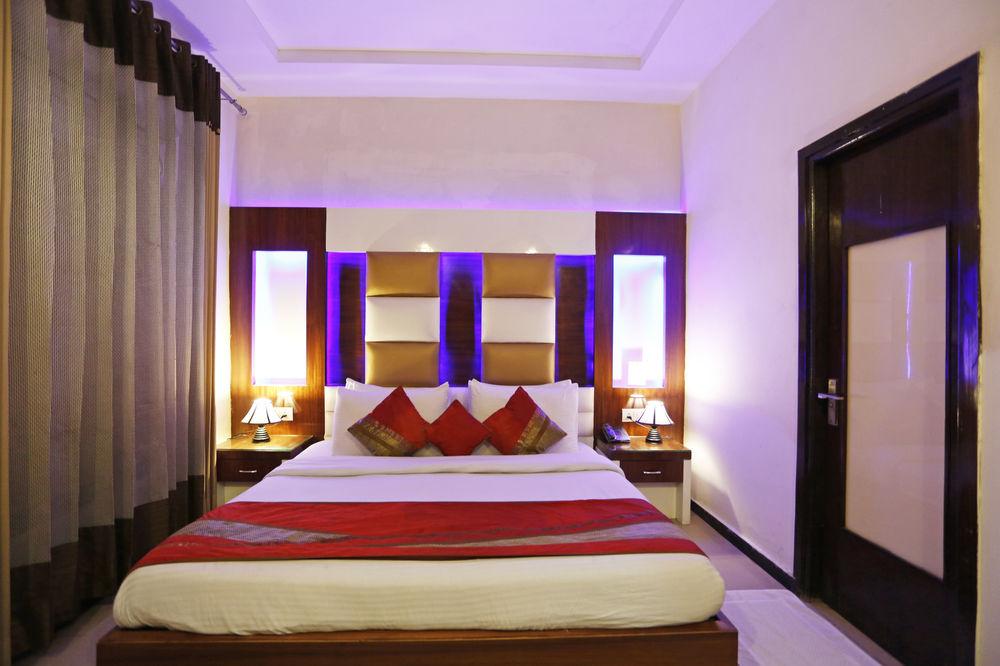 Hotel Star Plaza@New Delhi Railway Station Exteriér fotografie
