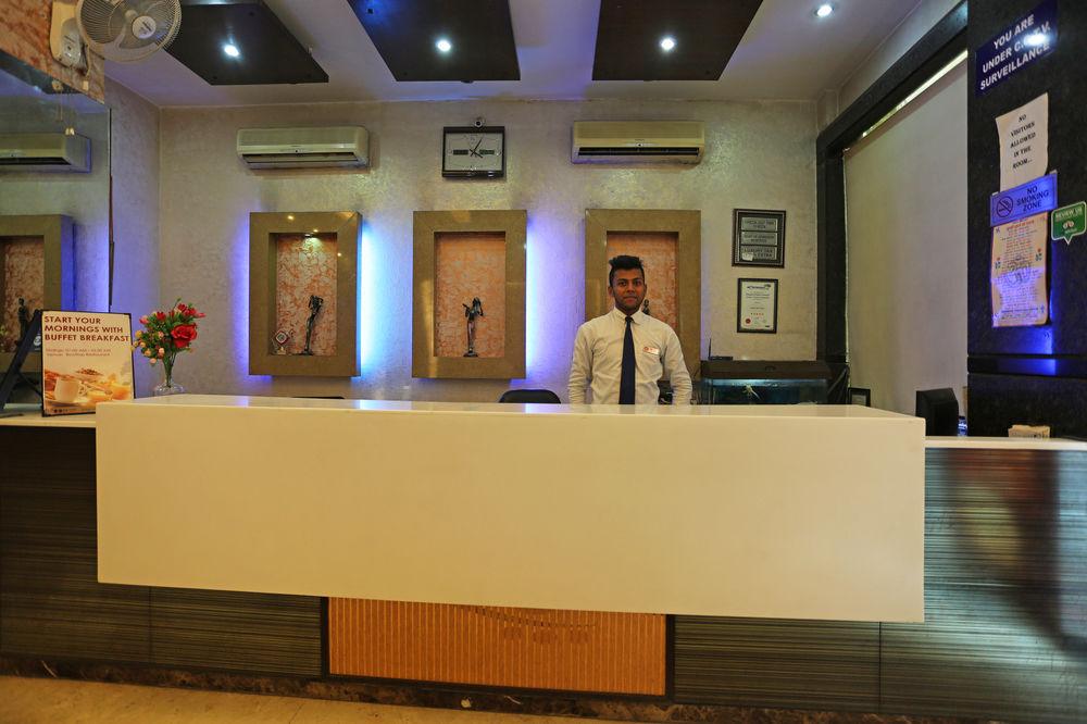 Hotel Star Plaza@New Delhi Railway Station Exteriér fotografie