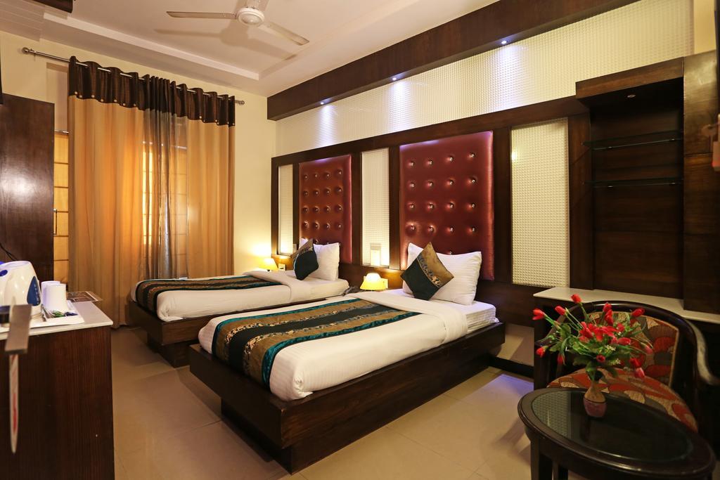 Hotel Star Plaza@New Delhi Railway Station Exteriér fotografie