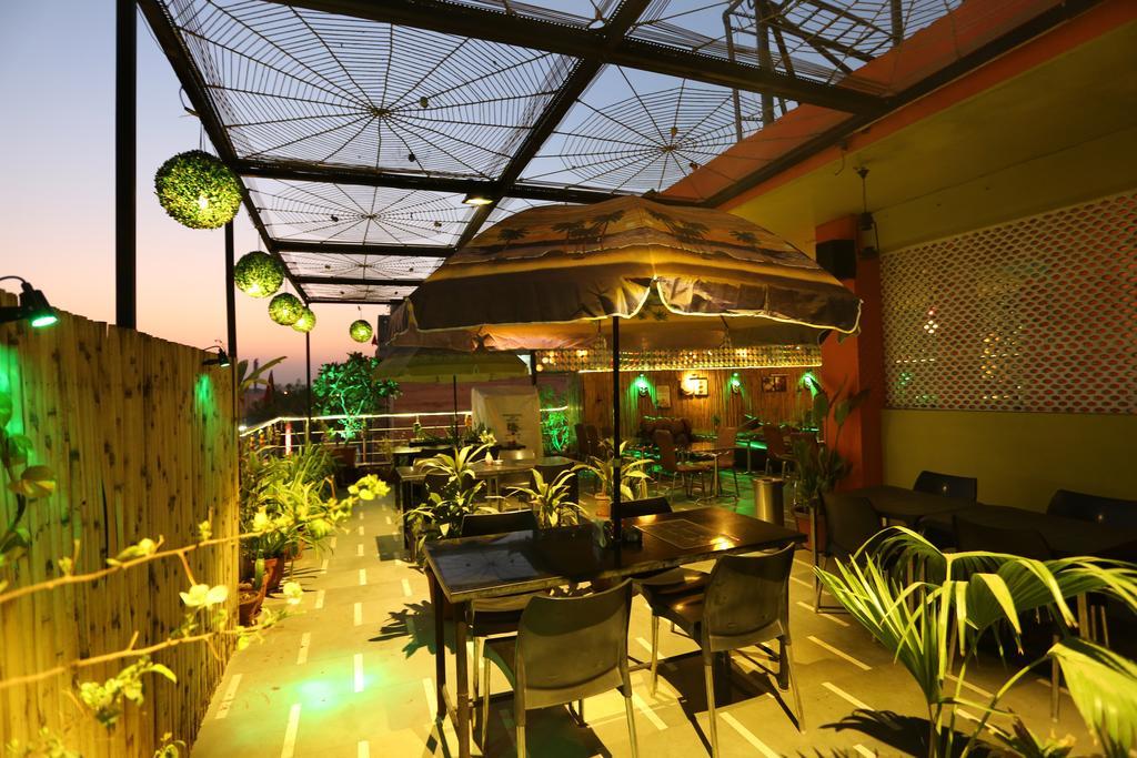 Hotel Star Plaza@New Delhi Railway Station Exteriér fotografie